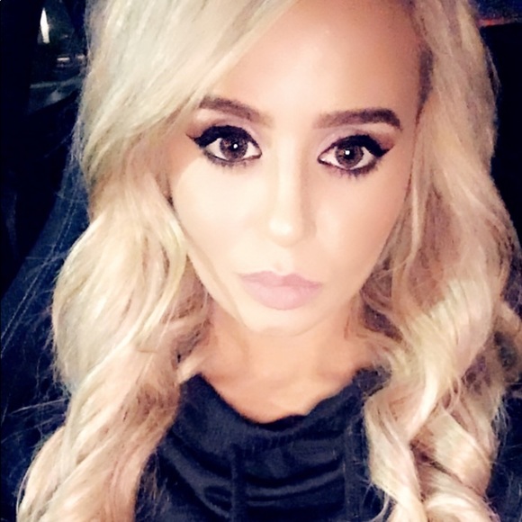 Meet your Posher, Kristina - Picture 1 of 1